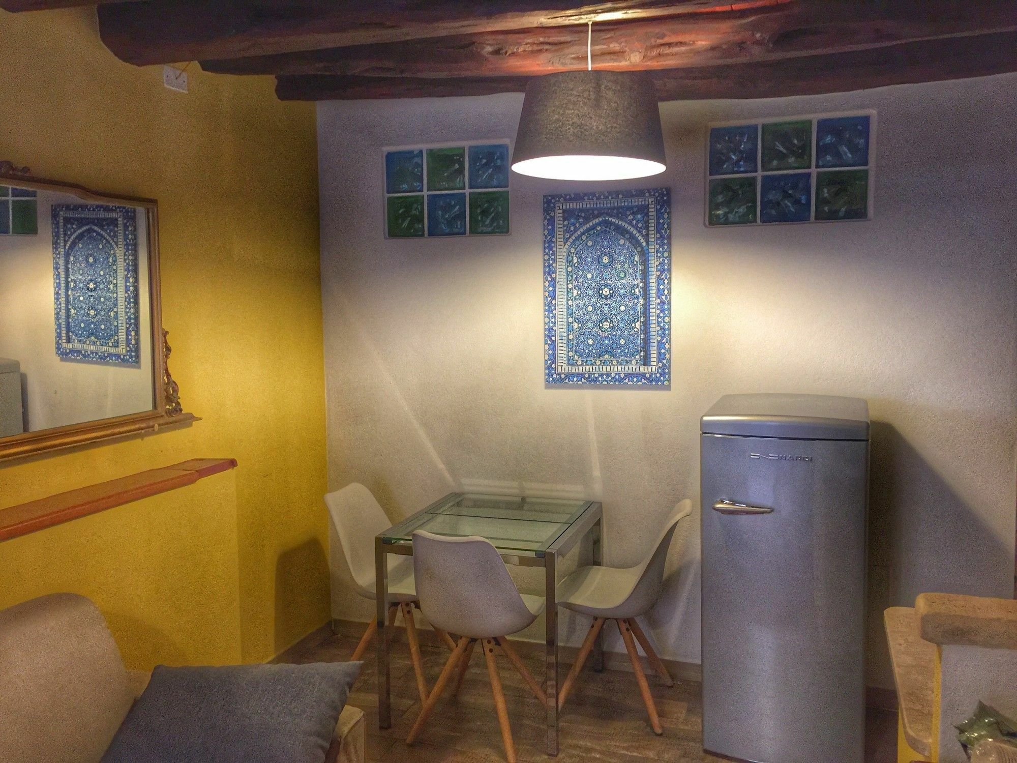 Chambres Du Monde كالياري المظهر الخارجي الصورة